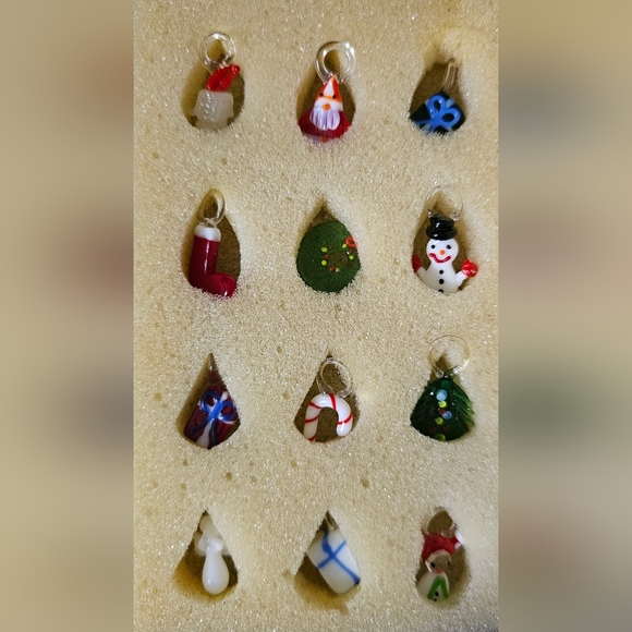 Glass Christmas Tree Figurine with 12 Ornaments and Mirrored Base - Picture 9 of 9